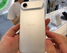 iPhone 17 Air dummy som visas i Apple Store China ger trovärdighet till tidigare designläcka. (Bildkälla: Majin Bu på X)