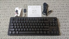 Turtle Beach Vulcan II TKL-lådans innehåll