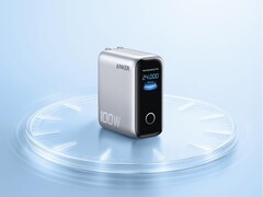 Ankers laddare (100W, 3 portar, smart display) finns nu tillgänglig i USA med rabatt. (Bildkälla: Anker)