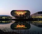 På bilden: TSMC:s fabrik i Nanjing (Bildkälla: TSMC)
