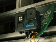 GoPro Lit Hero är mycket mindre än Max 2. (Bildkälla: via Igor Bogdanov)