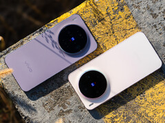 Vivo X300 och Vivo X300 Pro kommer att vara de första smartphones som lanseras med OriginOS 6. (Bildkälla: Vertrax)