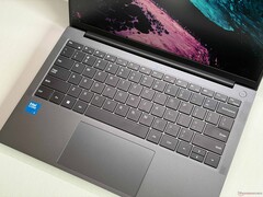 Chuwi UniBook med Intel Wildcat