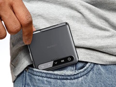 Aurzen ZIP är världens minsta, fickbara tri-fold projektor. (Bildkälla: Aurzen)