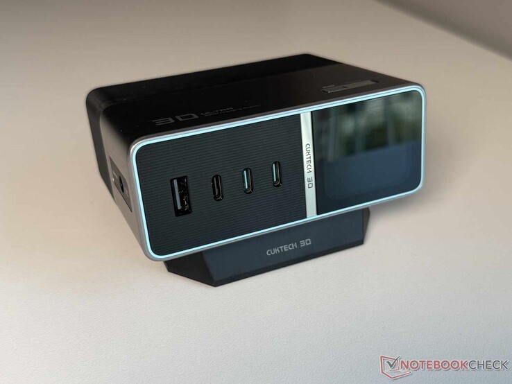 Recension av Cuktech 30 Ultra – laddningsstation för skrivbordet