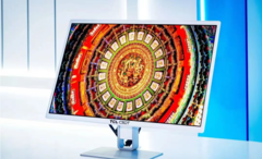 TCL CSOT:s första volymproducerade OLED 4K-skärm (bildkälla: TCL)