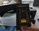 Alcatel V3 Ultra kommer att levereras med en pekpenna, precis som Samsungs Galaxy S25 Ultra. (Bildkälla: Madhav Sheth)