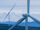 Den tvåbladiga turbinen hade en tillgänglighet på 99,3% under den 500 dagar långa testperioden. (Bildkälla: Envision Energy)