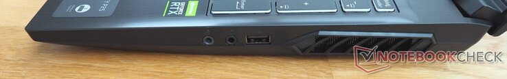 Höger sida: Mikrofon, headset, USB-A 2.0
