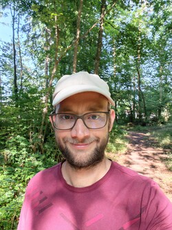 En selfie med Honor 400 Pro
