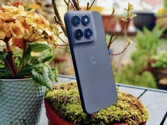Motorola Moto G67