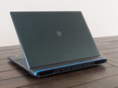 Den mobila RTX 5090 kan ha mer VRAM än den mobila RTX 5080, men det spelar mindre roll än tjockleken på den bärbara datorn när du spelar (Bildkälla: Notebookcheck)