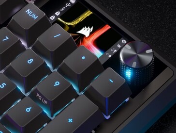 En 1,9" 320 x 170 IPS-färgskärm på ett tangentbord är en ny typ av flex. (Bildkälla: Corsair)