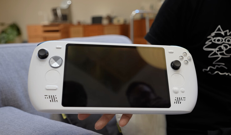 (Bildkälla: Ayaneo)