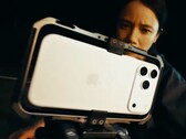 IPhone 17 Pro Max har en 48MP telefotokamera med en 56% större sensor (Bildkälla: Apple)