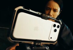IPhone 17 Pro Max har en 48MP telefotokamera med en 56% större sensor (Bildkälla: Apple)