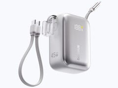 20 000 mAh-versionen har två inbyggda USB-C-kablar, precis som 10 000 mAh-modellen.