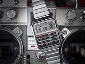 Den nya Casio "Tillbaka till framtiden" CA500WEBF-1A kalkylatorklockan, på bilden. (Bildkälla: Casio)
