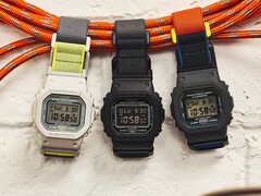 Casio lägger till ett magnetiskt spänne på sin klassiska fyrkantiga G-Shock. På bilden (från vänster): G-Shock DW-5600MNC-7A8, DW-5600MNC-1, DW-5600MNC-8A2