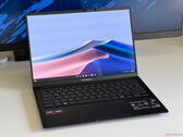 Asus Zenbook 14 OLED recension - AMD-varianten av Zenbook har fått den svagare 1080p OLED-skärmen
