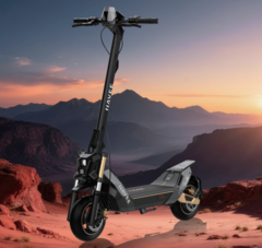 Navee NT5 Ultra X har en 6 W automatiskt avkännande strålkastare (Bildkälla: Navee)