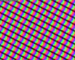 Subpixelmatris bakom matt bildskärmsyta