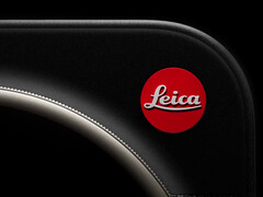 Leica-utgåvan har en fysisk zoomring. På bilden: en teaser av den speciella Xiaomi 17 Ultra-varianten. (Bildkälla: Xiaomi)