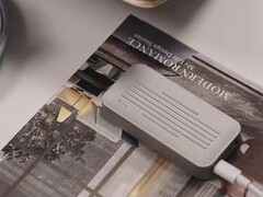 Denna mycket kompakta NAS har WiFi och en kapacitet på upp till 2 TB (Bildkälla: Milenas)