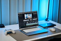 Gigabyte Aero 16 OLED BMF, tillhandahållen av Gigabyte.