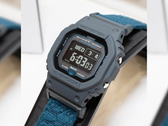 En närbild av Casio G-Shock GWBX5600CBG-2:s fodral och armband.
