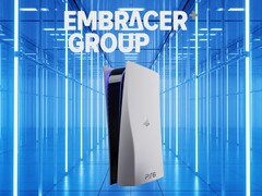 Embracer Groups logotyp ovanför PlayStation-konsolen