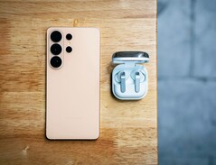Efterföljaren till Samsung Galaxy S26 Ultra, som du ser på bilden här, kommer att få en ny kameramodul.