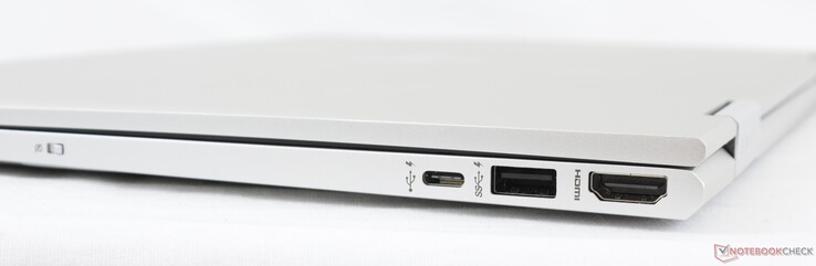 Höger: Brytare för webbkameran, USB 3.1 Gen. 1 Typ C (5 Gb/s, PD 3.0, DisplayPort 1.2, Sömn och Laddning), USB 3.1 Gen. 1 Typ A (Sömn och Laddning), HDMI 2.0