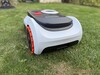 Baksidan av Navimow i2 LiDAR Pro
