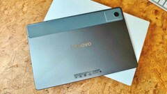 Lenovo Tab K12 liknar en annan Lenovo-surfplatta, men den erbjuder ändå tillräckligt mycket eget för att vara intressant