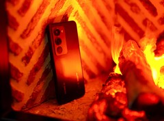 Kan relativt långsamma telefoner med ett stort batteri, som Xiaomi Redmi 15, faktiskt vara ett bra val för budgetmedvetna spelare?
