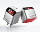 Ugreen X740 45W GaN-laddare har en vinklad smart display.