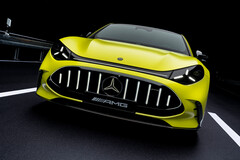 Nya Mercedes-AMG GT 4-Door Coupe är den första elbilen i serieproduktion som använder tre revolutionerande axialfluxmotorer med en toppeffekt på upp till 1.153 hk