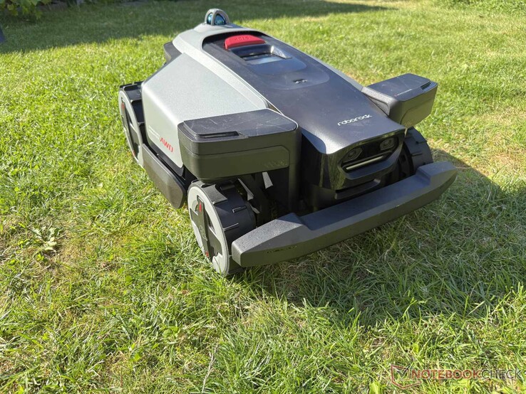 Recension av Roborock RockMow Z120 LiDAR