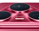 I slående röd färg: Huawei visar upp kameramodulen i Pura 80 Pro+ inför lanseringen. (Bildkälla: Huawei)