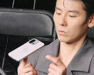 En annan läcka visar den förmodade omdesignade baksidan av OnePlus 13T (Bildkälla: 纵有西风起 på Weibo)