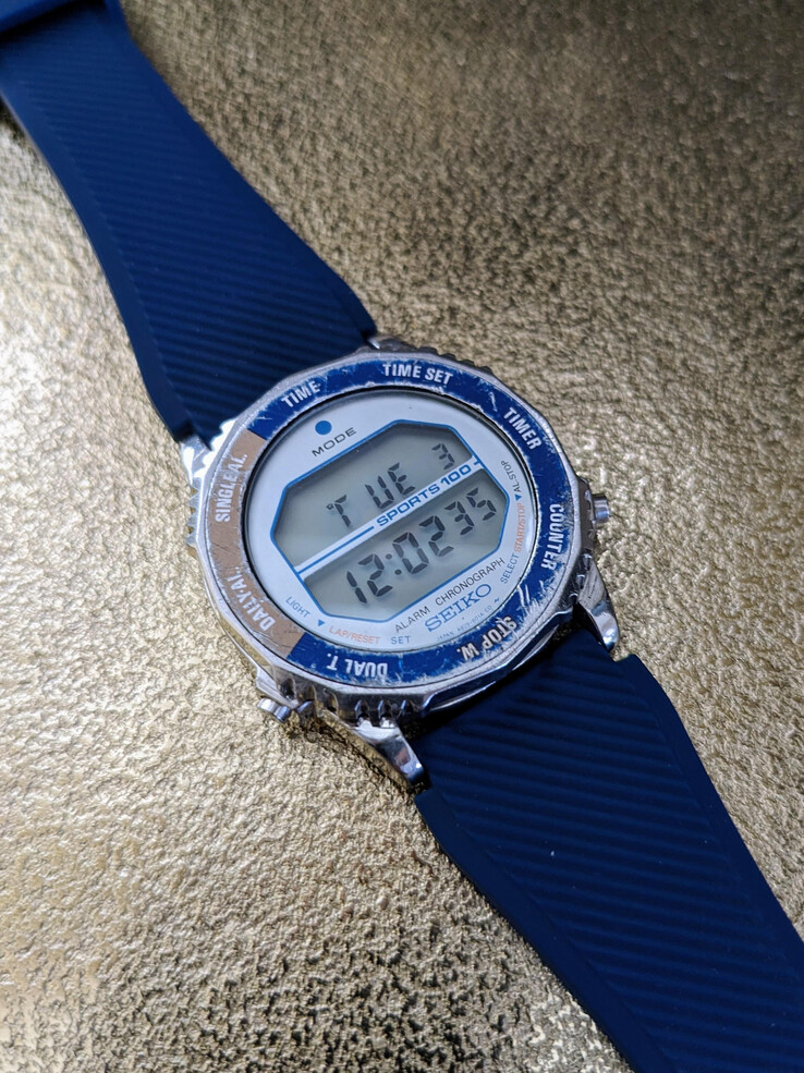 Den ursprungliga Seiko Rotocall från 1982. (u/sleimanbs via r/Watchexchange på Reddit)