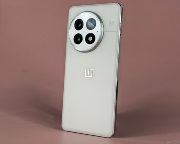 OnePlus 13