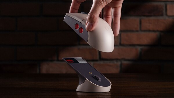 8BitDo Retro R8 Mouse - N Edition har en NES-inspirerad design. (Bildkälla: 8BitDo)