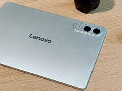 Xiaoxin Tablet GT Pro har bekräftats ha ett batteri på 8 860 mAh. På bilden: baksidan av surfplattan. (Bildkälla: Lenovo)