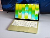 MacBook Neos webbkamera hamnar bara i mitten av fältet i DxOMarks analys.