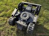 Undersidan av Mammotion Luba mini 2 AWD 1000