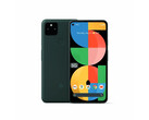IPhone 18 Pro kan komma att lanseras med ett stanshål på vänster sida, precis som Pixel 5a från 2021. (Bildkälla: Google)