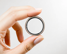 Ny prisvärd smart ring i titan med haptik, display och 30-dagars batteri