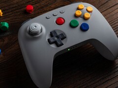 Classic Gray 8bitDo 64 Bluetooth Controller kostar mer än de andra färgerna. (Bildkälla: 8BitDo)